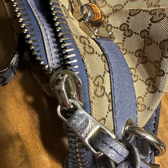 Gucci canvas horsebit hobo shoulder bag - Picture 2 of 12